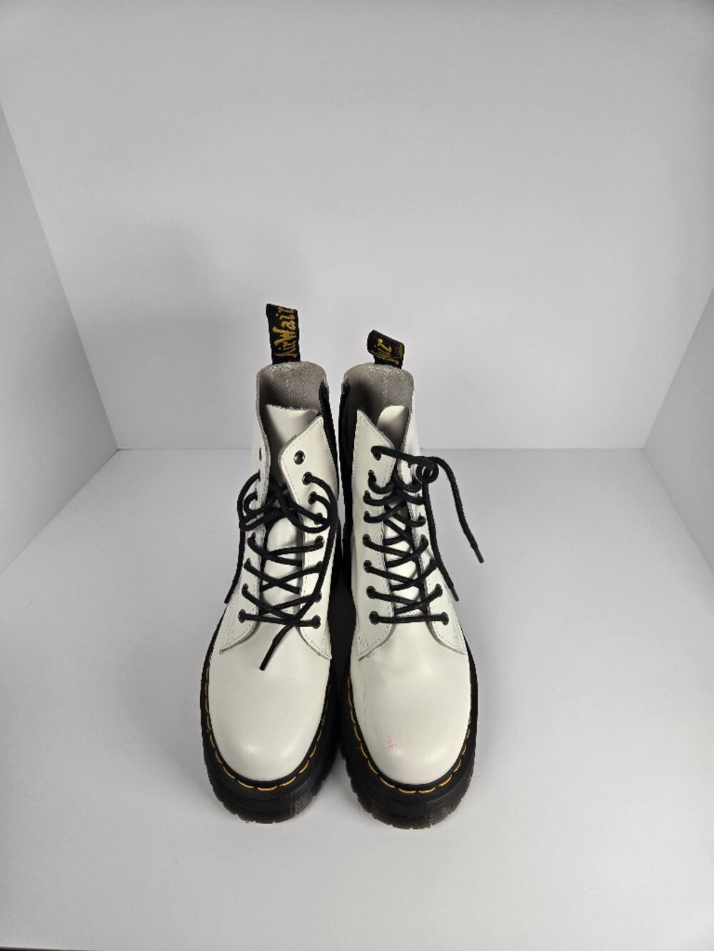 Dr. Martens Jadon White Smooth Leather Platform Boots Size 8W / 7M